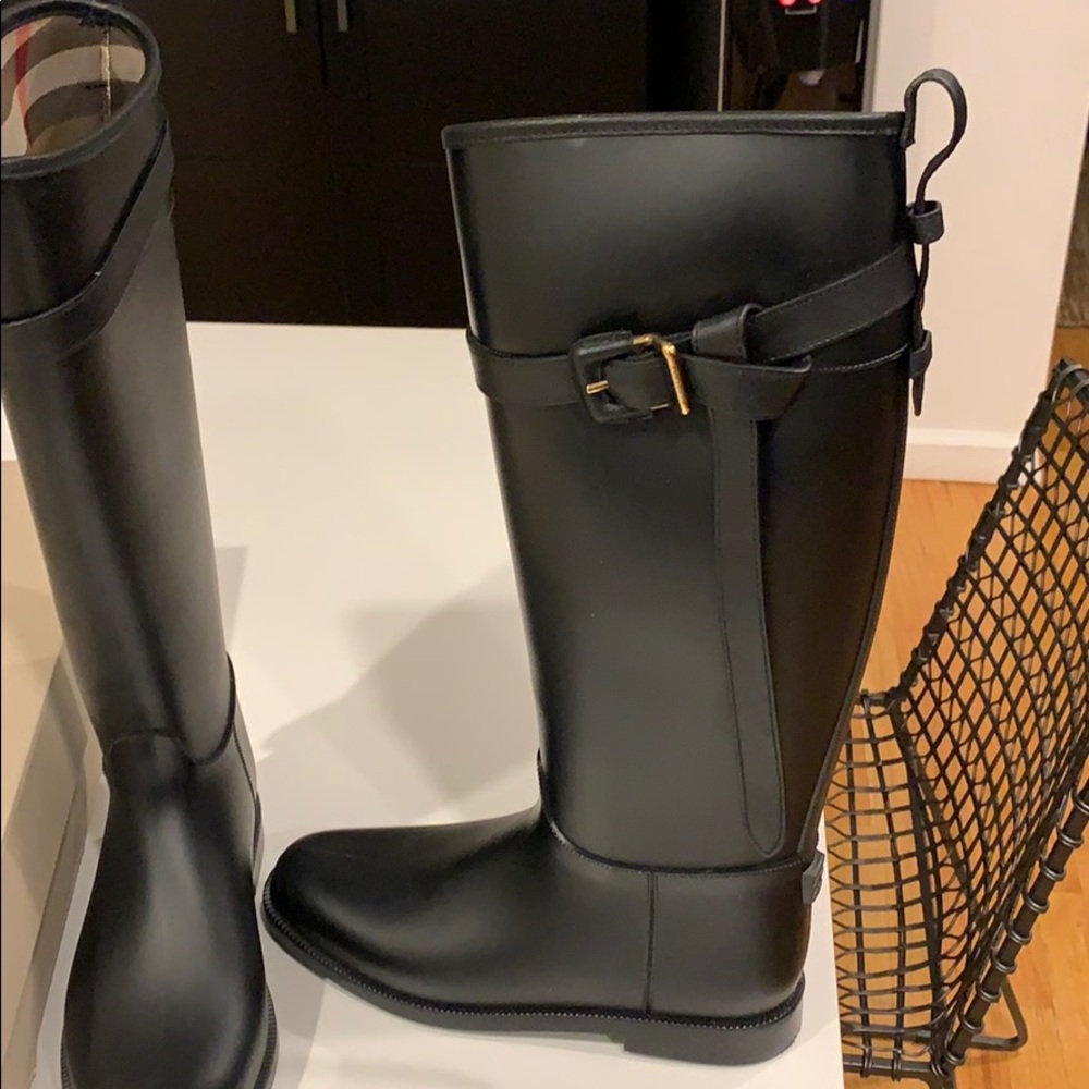 Burberry rain boots